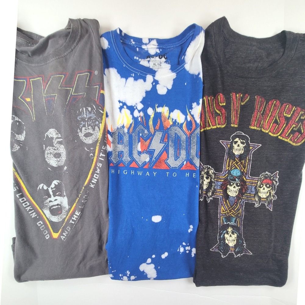 Lot of 3 Mens Rock Band T-Shirts XL Multicolor Graphics Short Sleeve Crewneck